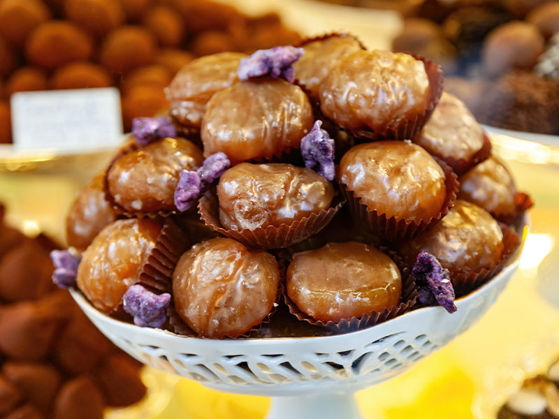 Şerbeti düşük ısıda hazırlayın