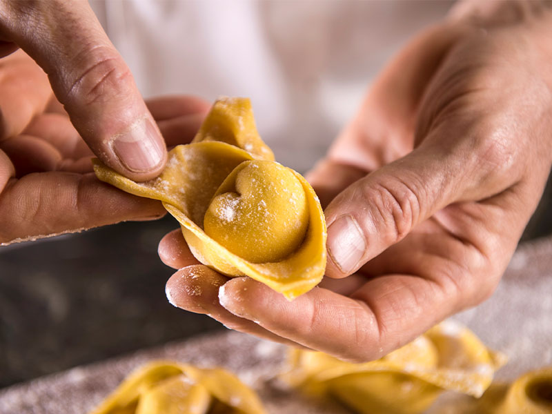 Hamuru Çok Ya da Az Yoğurmayın