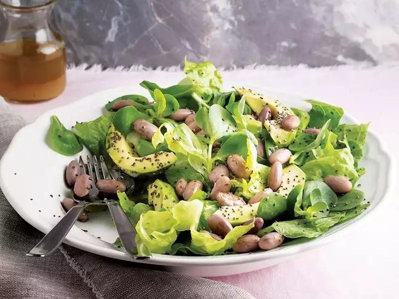 barbunyalı avokado salatası