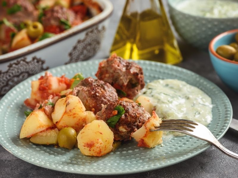 Fırında Sebzeli Köfte