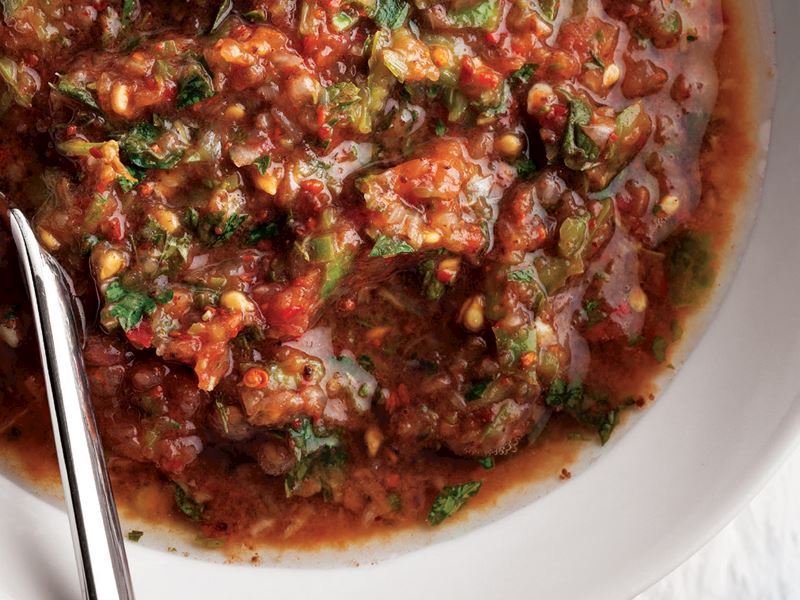 Ezme Salata (Acılı Antep Usulü)