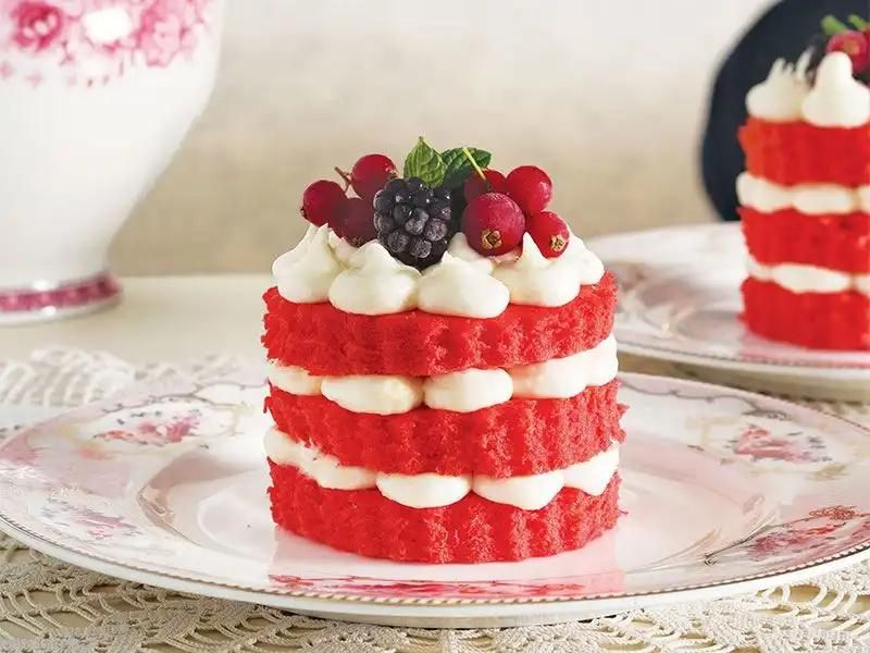 red velvet mini pastacıklar