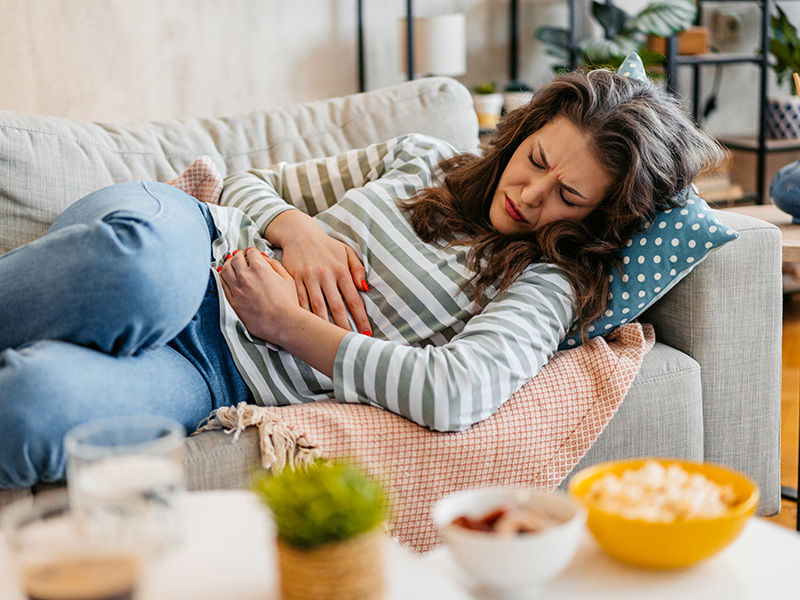 Aynı Yemeği Yiyenlerde Benzer Şikayetler
