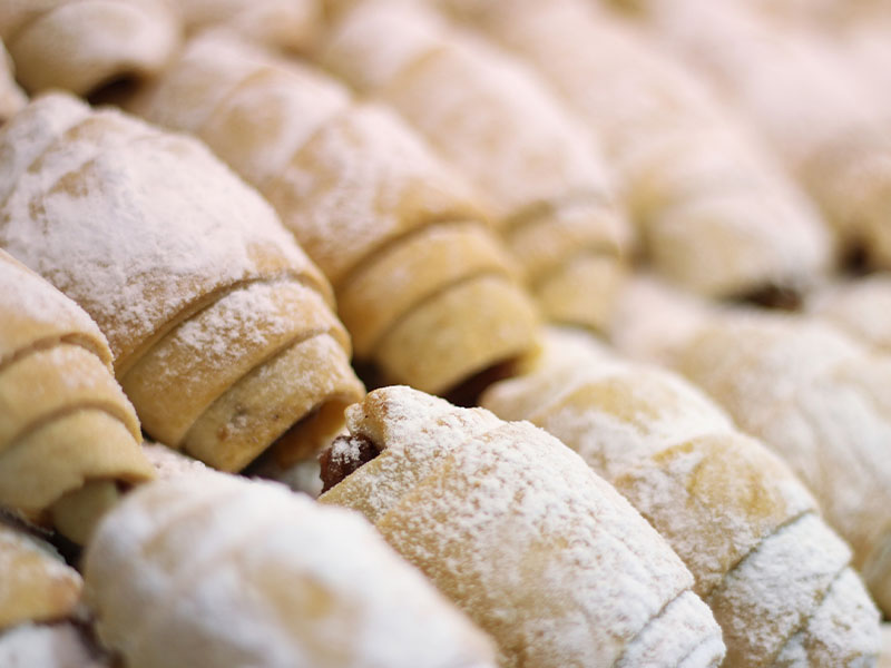 Hamuru fazla yoğurmayın