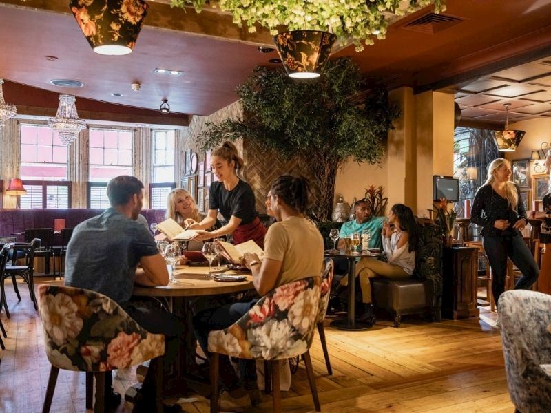 restaurant