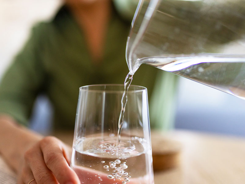 Suyla veya tuzsuz suyla seyreltin