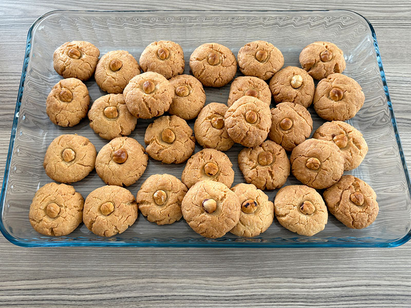 Kesme ve metal gereçlerden kaçının