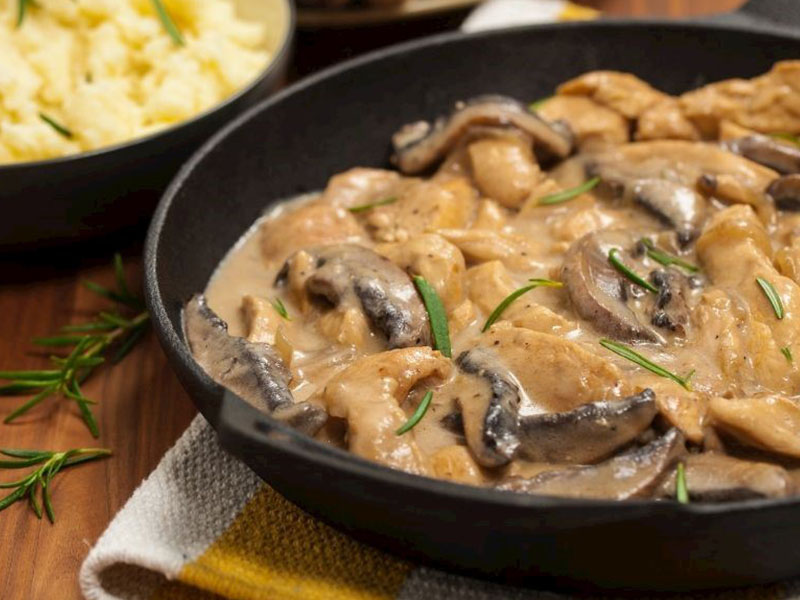 Kremalı Mantarlı Tavuk