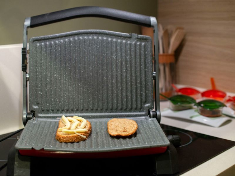 tost makinesi