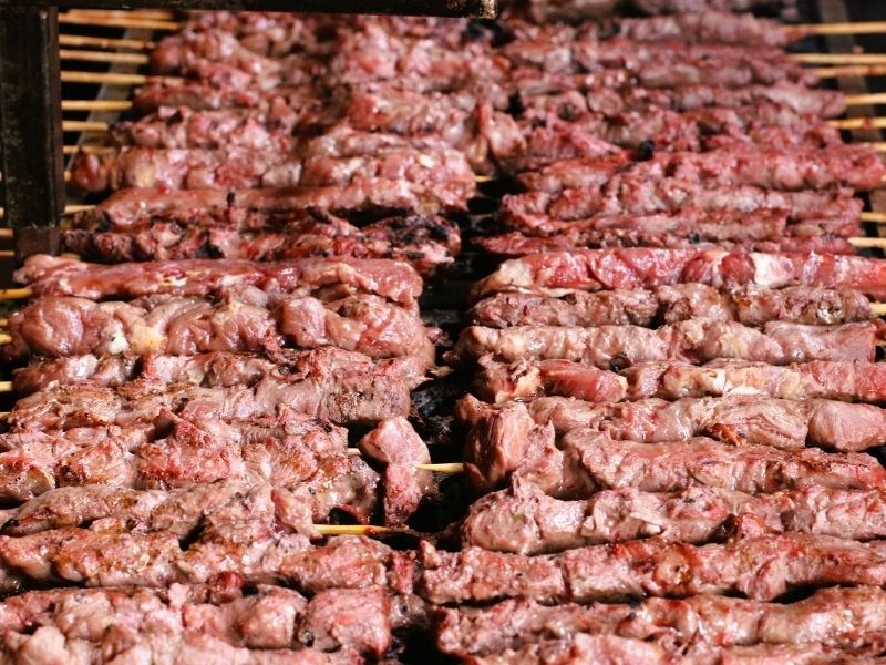 Marinasyon Karışımında Etleri Dinlendirin