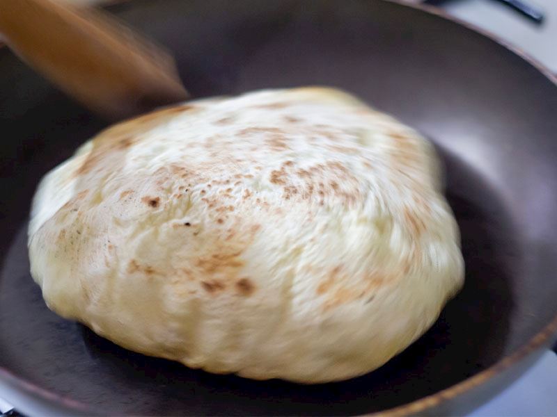 Lavaş veya tandır ekmeği