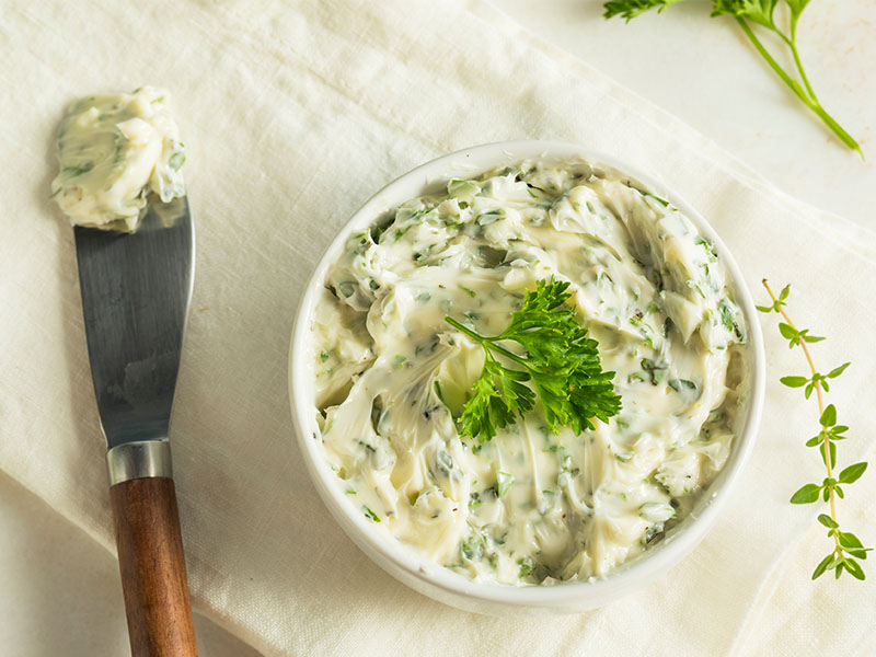 Tereyağlı Otlu Sos