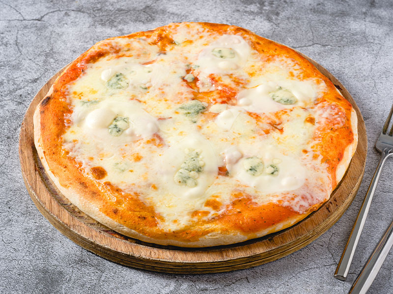 Mozzarella peyniri kullanılır