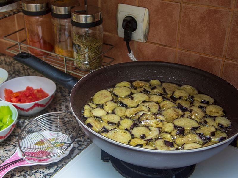 Kızartmadan Musakka Sağlıklı Mı?