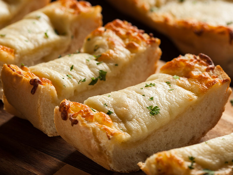 Otlu Sarımsaklı Ekmek