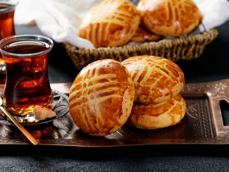 Üç Peynirli Poğaça