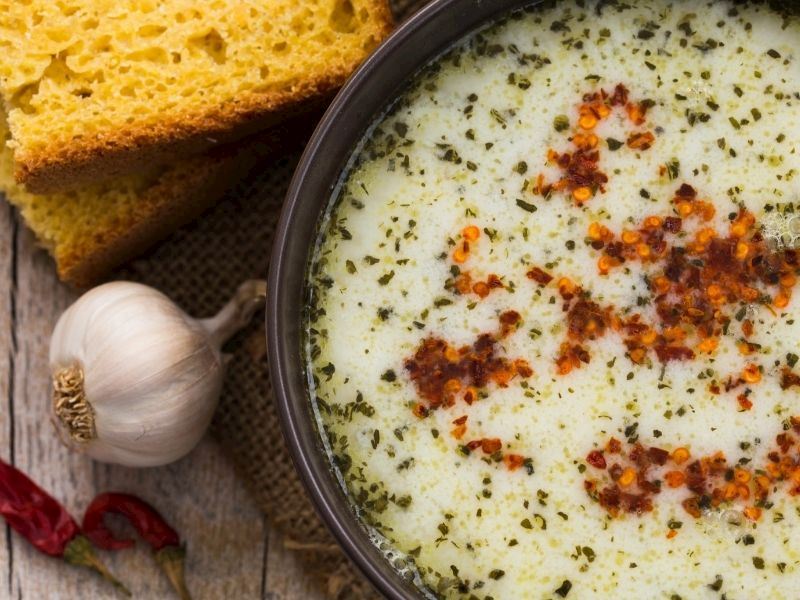 Yoğurtlu Terbiye Seyreltilerek Kullanılır