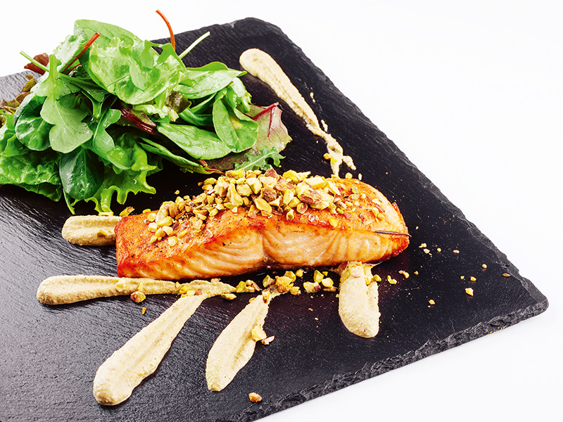 Yüksek Proteinli Antep Fıstıklı Somon 