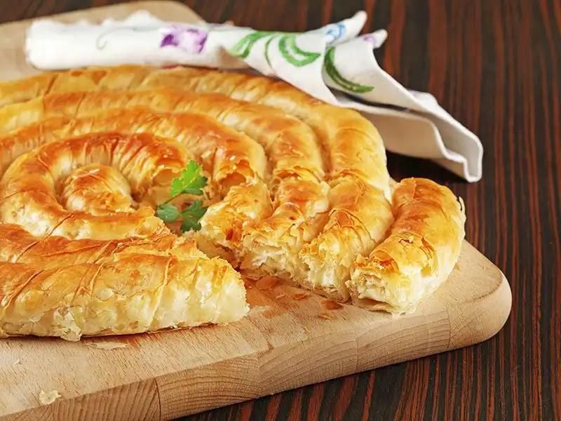 dinlendirilmiş börek