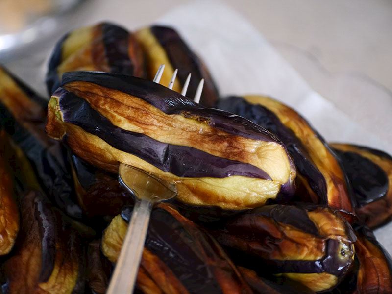 Taze patlıcan seçin