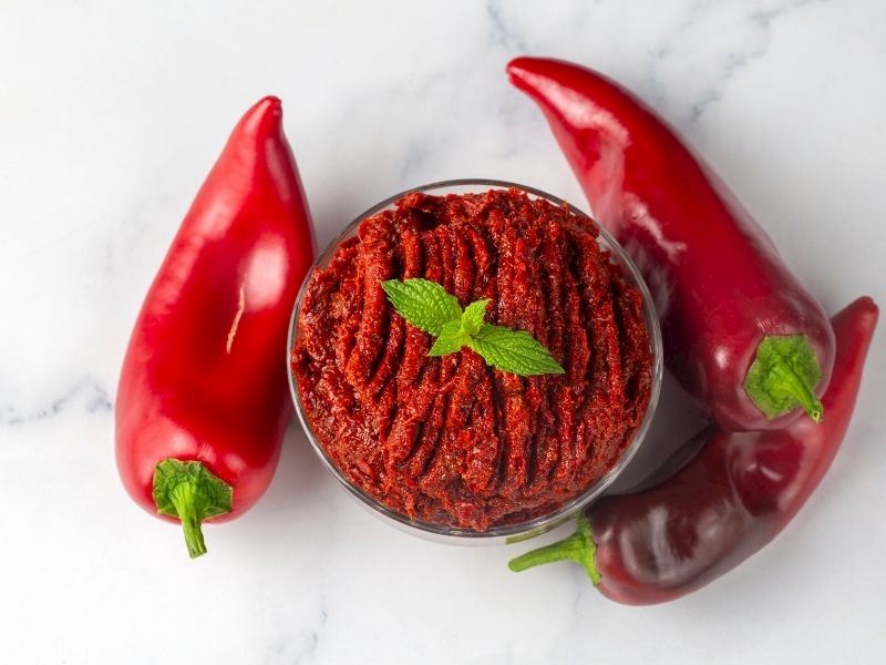 Biber acılığı tohumlarda değil, beyaz zarında