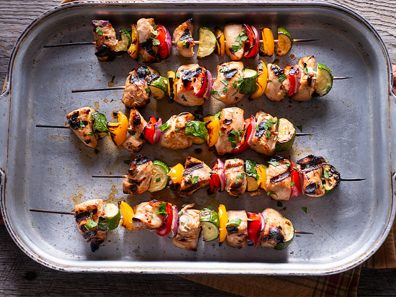 Izgara Sebzeli Tavuk Şiş