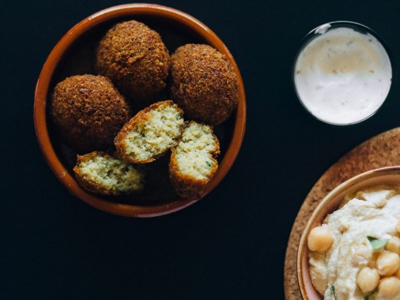 Klasik Tahin Sosu (Tarator) Nasıl Hazırlanır?