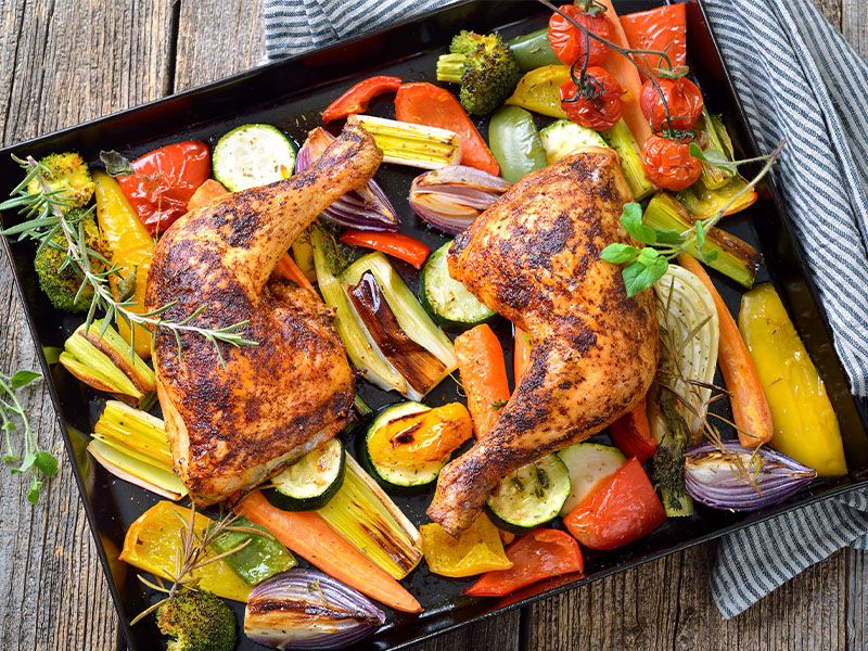 Fırında Sebzeli Tavuk