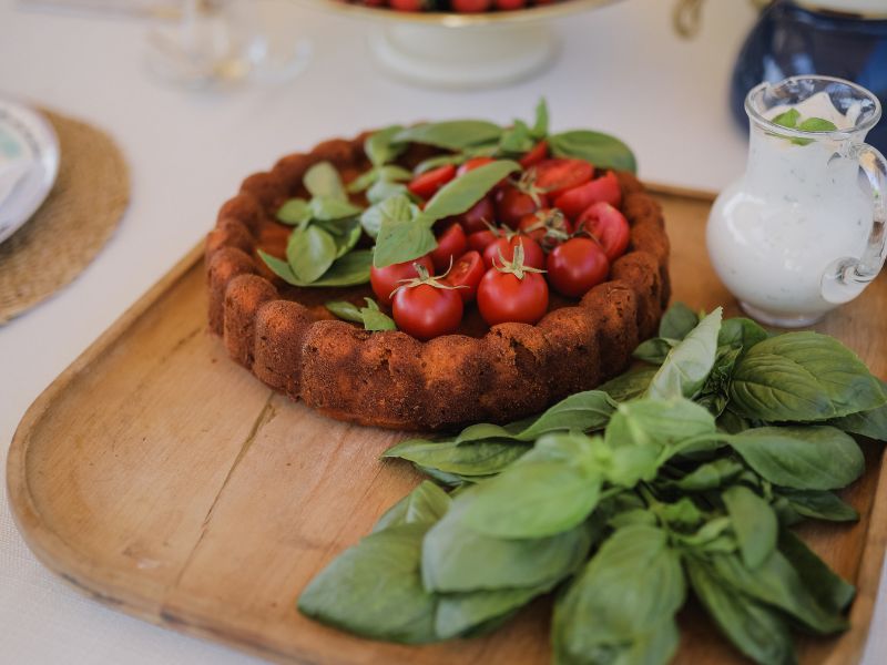 domatesli fesleğenli kek