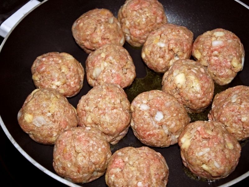 Köfte Ve Harç İçerisinde Aromatik Denge Sağlıyor