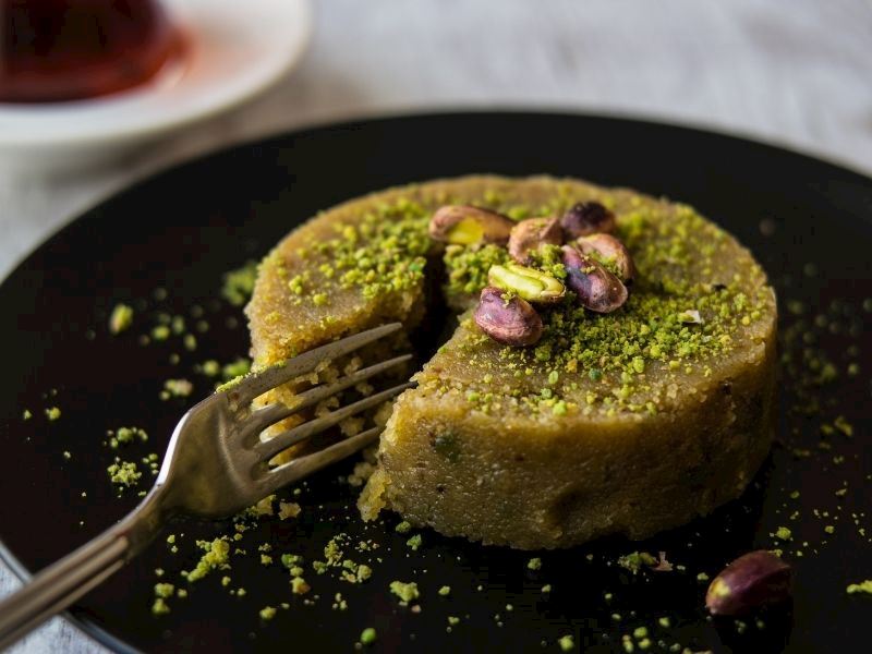 Antep Fıstıklı İrmik Helvası Tarifi