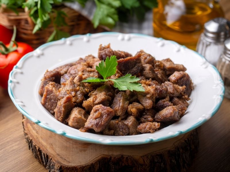 Tereyağlı Kavurmanın Dinlendirilmesi Ve Servisi