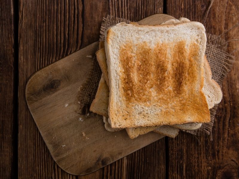 Fırın İle Kalabalık Gruplara Aynı Anda Tost Hazırlama