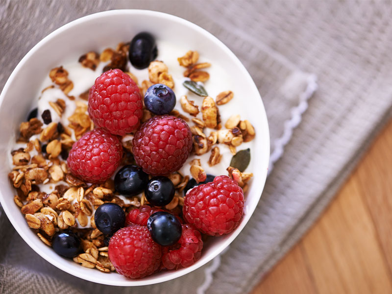Yoğurt + Granola