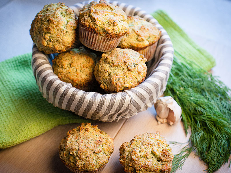 Dereotlu Yoğurtlu Tuzlu Muffin