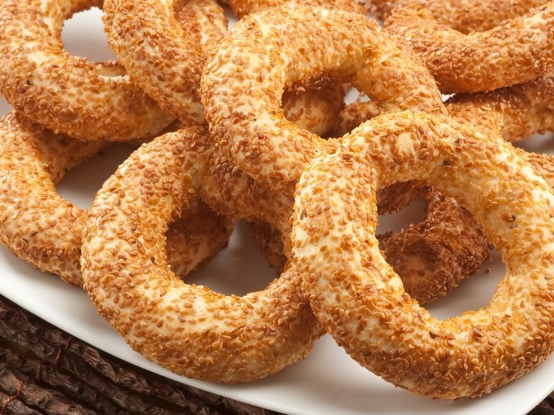 Pastane Simidini Sokak Simidinden Ayıran Gizli Malzemeler