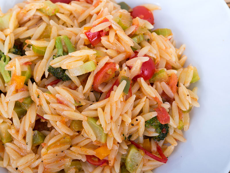 Arpa Şehriye Salatası