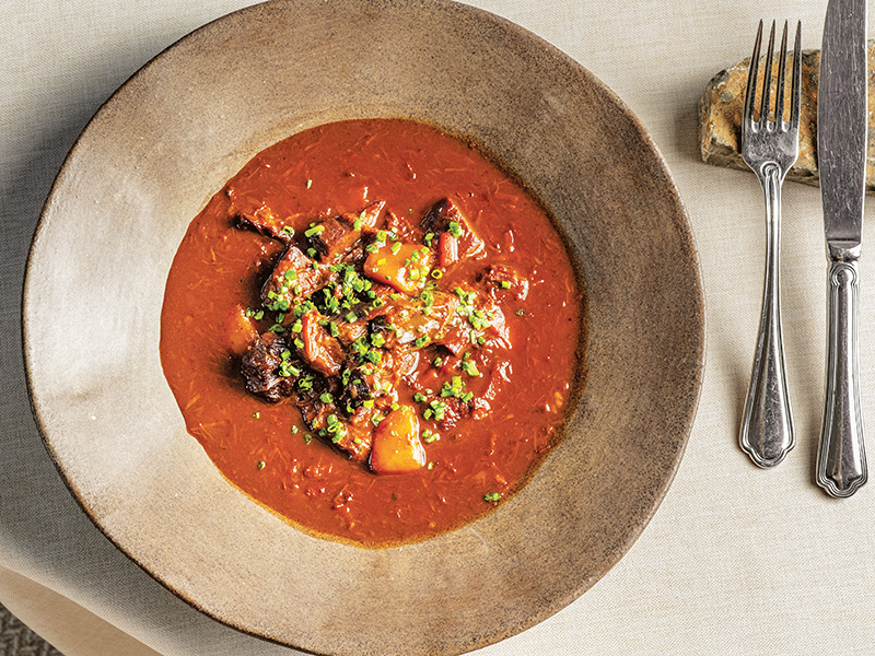 Dana Yanakla Macar Gulaş