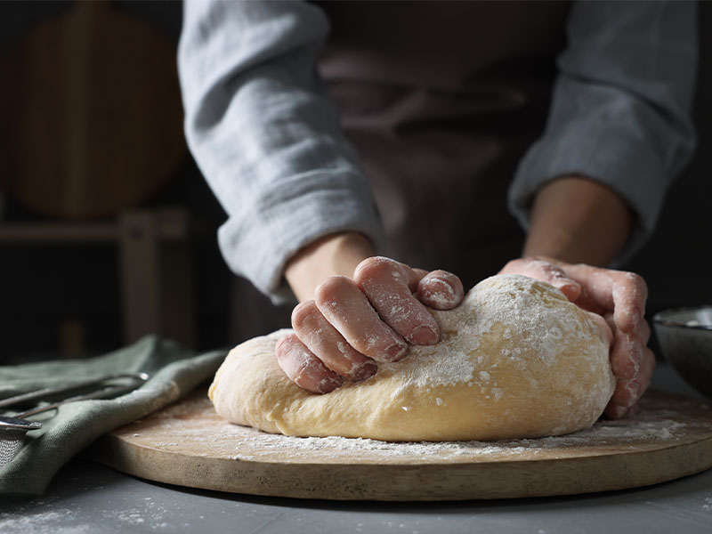 Hamurun iyi mayalanmasına mutlaka zaman ayrılmalıdır