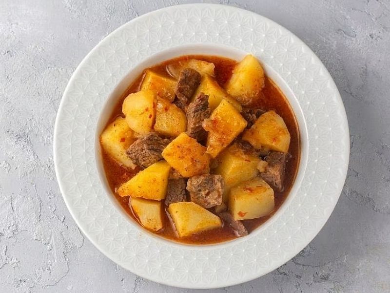 Etli Patates Yemeği Tarifi