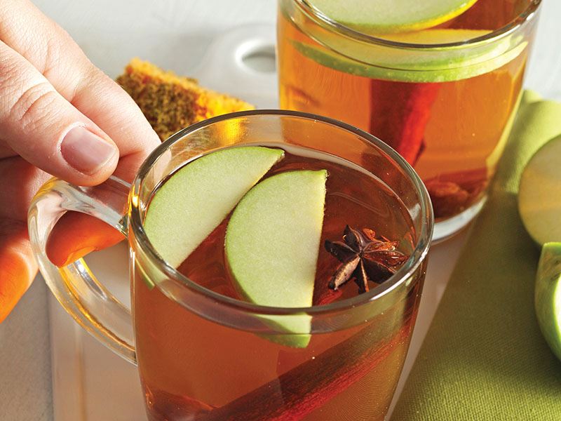 Baharatlı Sıcak Elma Suyu