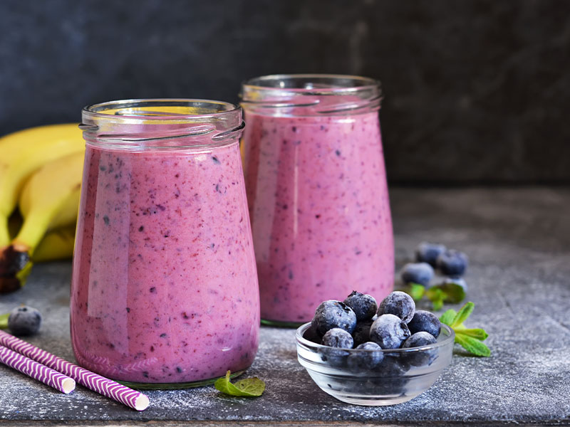 Yaban Mersinli Kefir Smoothie