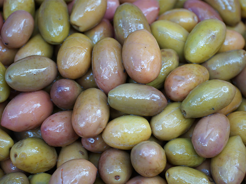 Edremit (Yağlı Yeşil) Zeytini → Limon Kabuğu & Fesleğen