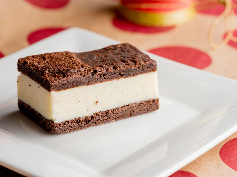 brownie arası dondurma sandviç
