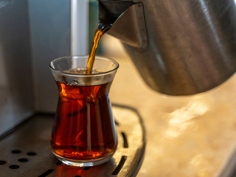Çayı Uzun Süre Demlikte Bekletmeyin