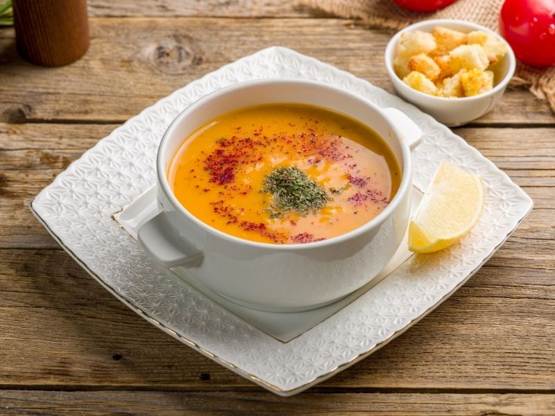 Zerdeçallı Mercimek Çorbası Tarifi