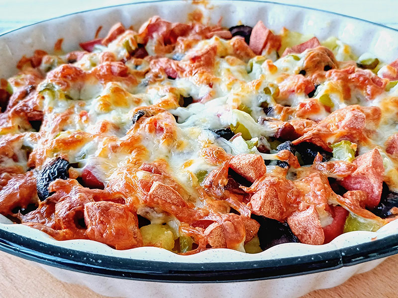 Fırında Sucuklu Kaşarlı Patates