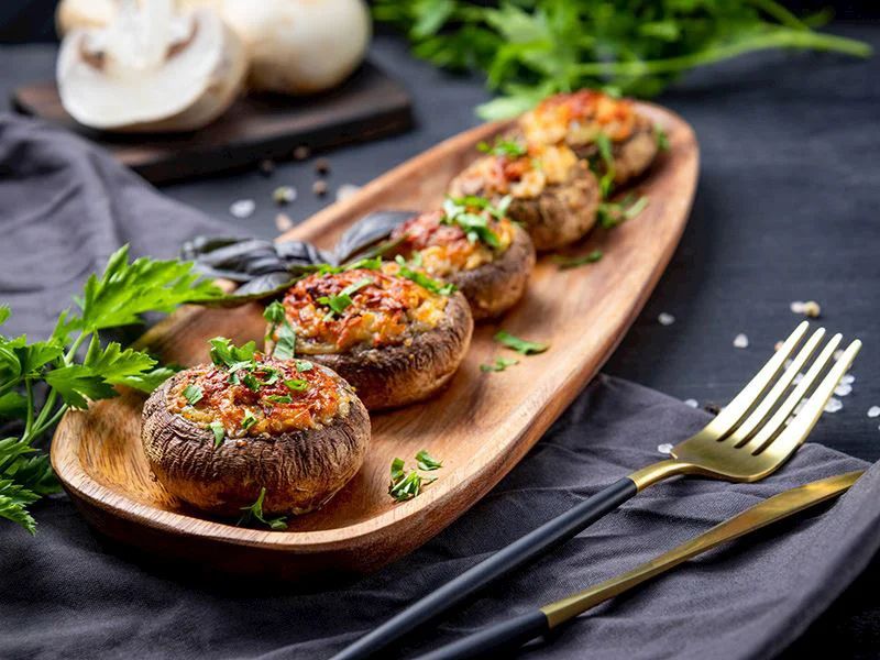 Fırında Kaşarlı Mantar