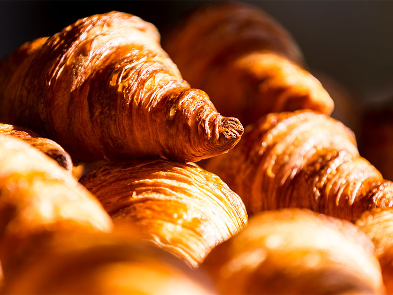 Yumurta ve Krema ile Son Katman Parlaklığı