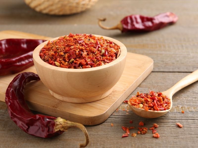 Kırmızı Pul Biber ve Acı Baharatlar